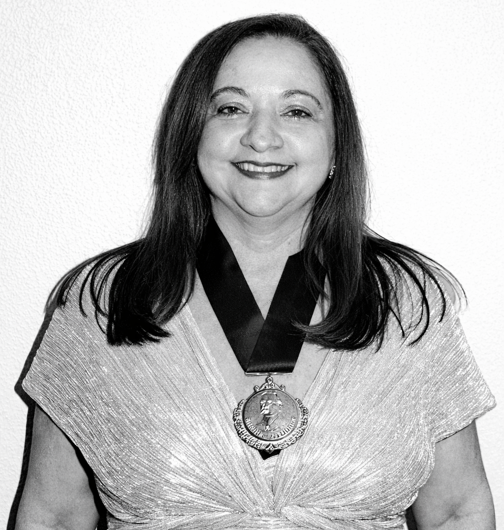 ANGÉLICA CECÍLIA FREIRE SAMPAIO DE ALMEIDA